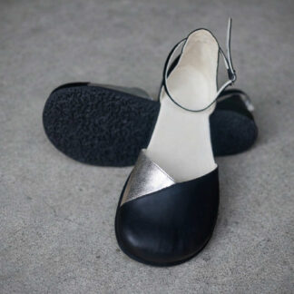 Sandálky s uzavřenou špičkou- černé/zlatá